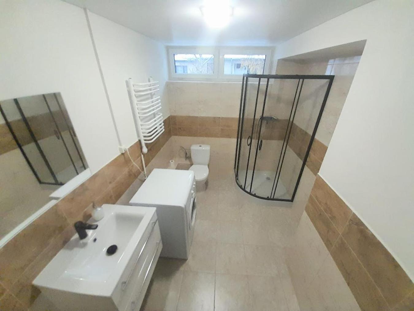 Lev I Sova Aparthotel Mělník Buitenkant foto